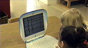 Figura 5. Estudiantes de Head Start de 3 a 5 años de edad trabajan con Logo MicroWorlds.